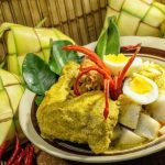 Ketupat Opor Ayam, Tradisi Kuliner Lebaran Yang Penuh Makna