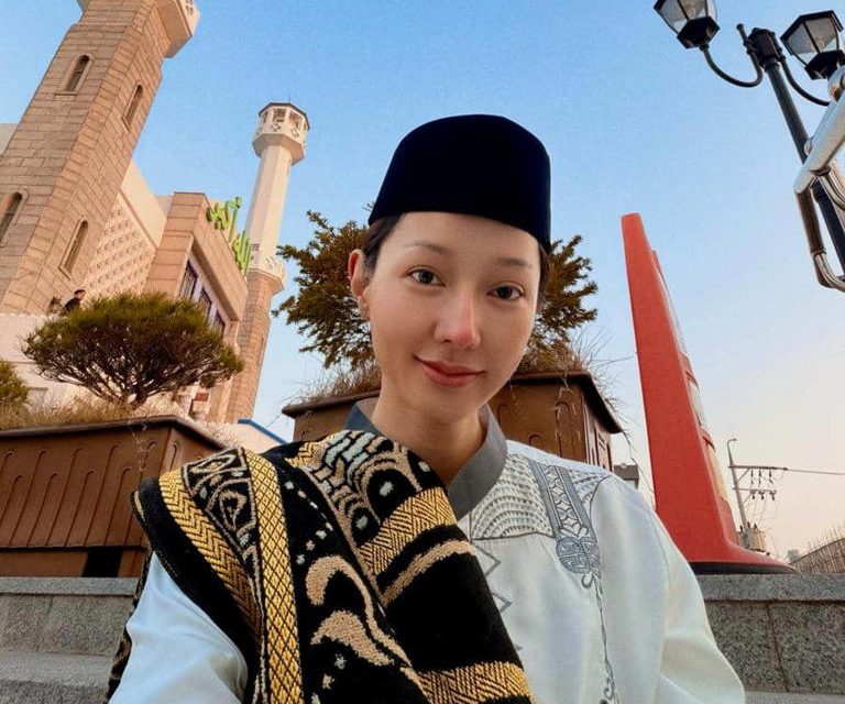 Lucinta Luna: Tampil Maskulin Bagian Dari Pencarian Identitas Diri