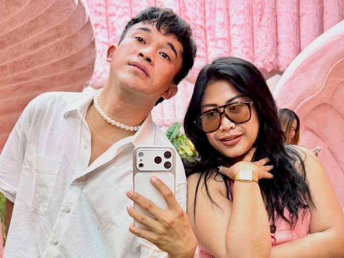 Healing Dulu: Momen Liburan Seru Boiyen Bersama Bestie