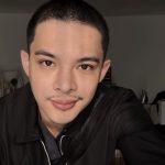 Rey Mbayang: Perjuangannya Menghadapi Autoimun Psoriasis