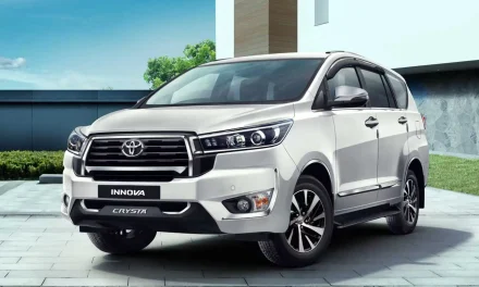 Bukan MPV Biasa! Ini Alasan Toyota Innova Crysta Banyak Di Buru