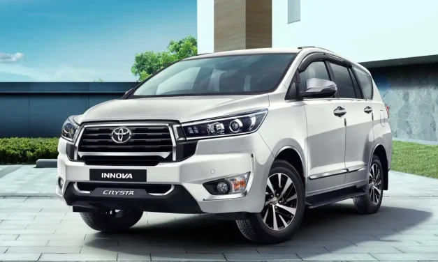 Bukan MPV Biasa! Ini Alasan Toyota Innova Crysta Banyak Di Buru
