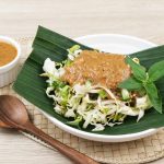 Karedok: Kuliner Segar Khas Sunda Yang Kaya Rasa