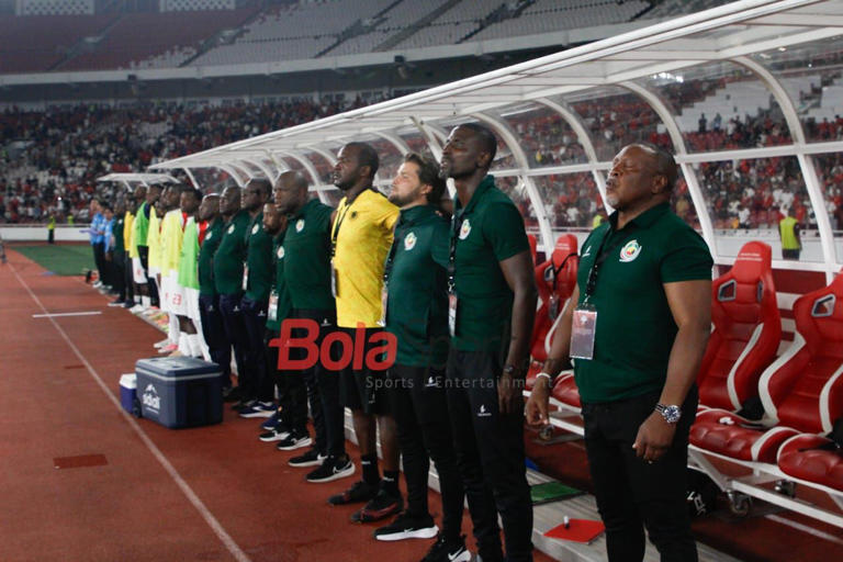 Adab Suporter Indonesia Tuai Pujian Dari Pelatih Mozambik