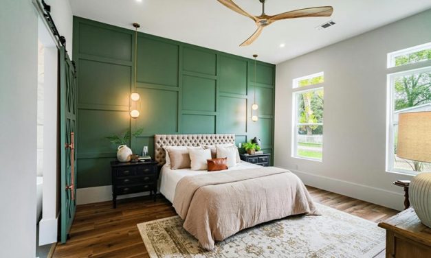 Kamar Lebih Cozy! Inspirasi Wall Moulding Ruang Tidur Estetik
