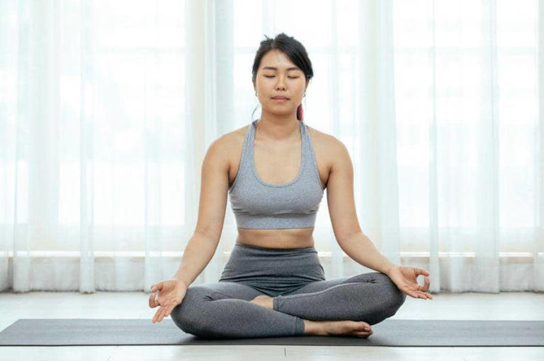 Lebih Sehat Tanpa Obat, Yoga Bantu Kontrol Tekanan Darah