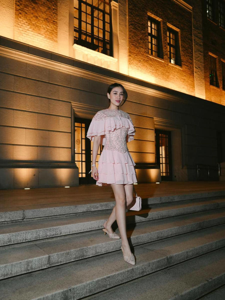Bikin Terpukau! Aaliyah Massaid Pamer Gaya Elegan Di Shanghai