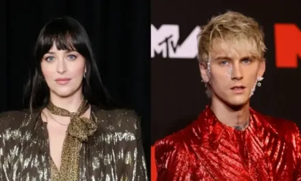 Rumor Asmara Merebak! Dakota Johnson Dan Machine Gun Kelly