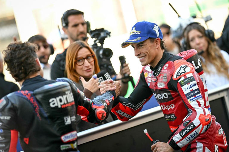Drama MotoGP San Marino! Marquez Soroti Insiden Bezzecchi