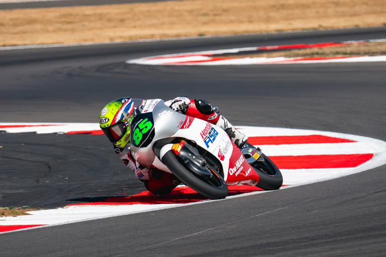 Pembalap Thailand Comeback! Kiattisak Singhapong Gas Di Moto3
