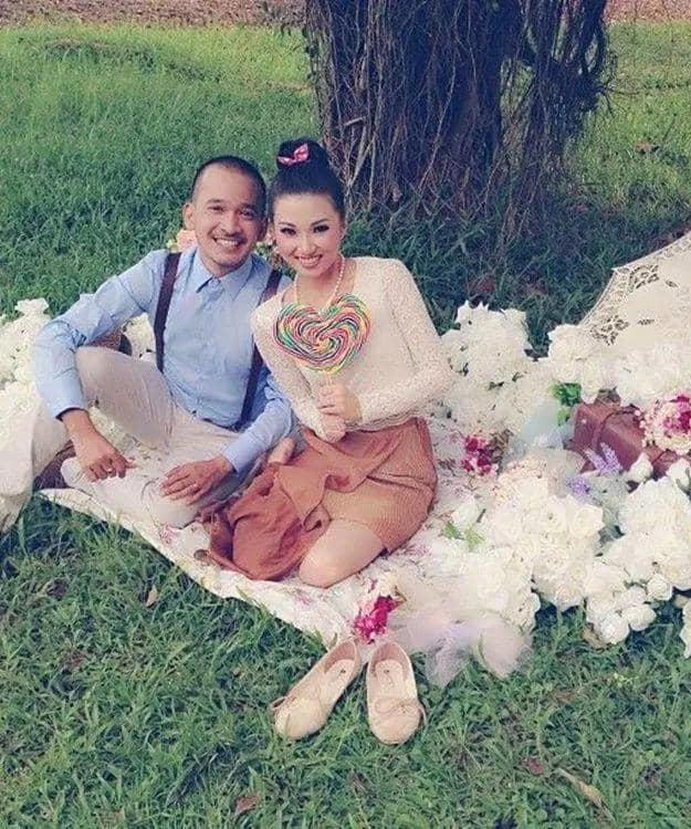 Foto Jadul Pernikahan Sarwendah Dan Ruben Onsu Kembali Viral