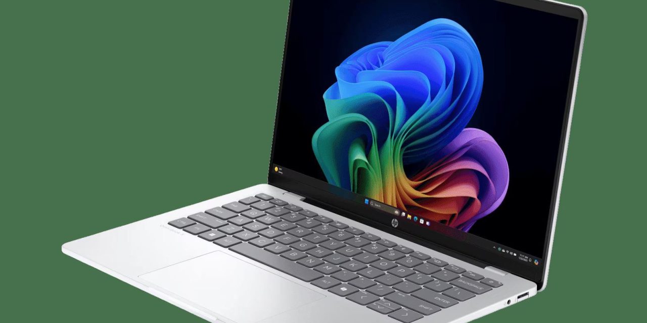Visual Makin Tajam! HP OmniBook 5, Layar OLED Hingga 3K