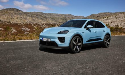Canggih Maksimal! Porsche Macan EV Punya Teknologi 800 Volt